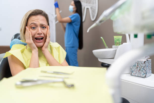 Best Dentist for Tooth Abscess  in Llington, MI